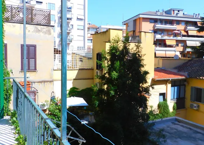 San Giovanni Metro Apartment Rom